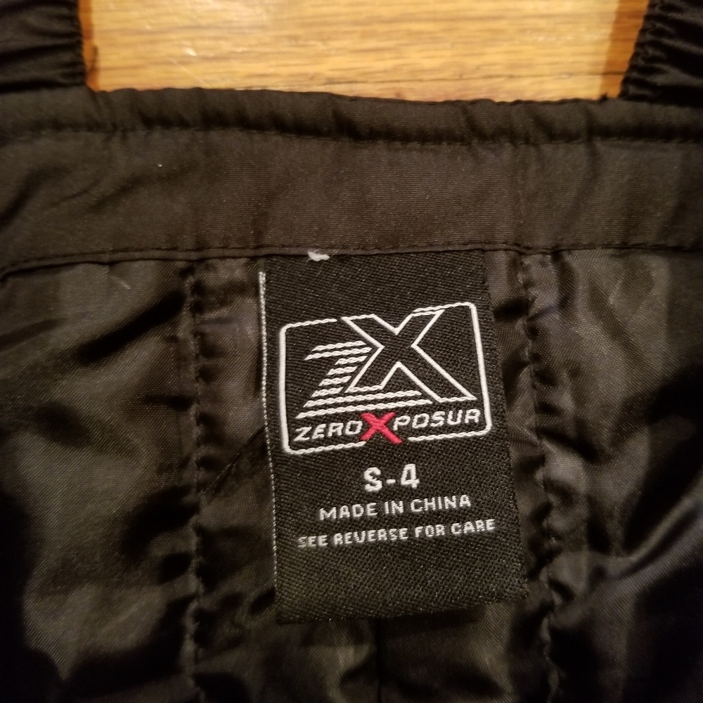 Snow Pants - Picture 2 of 5
